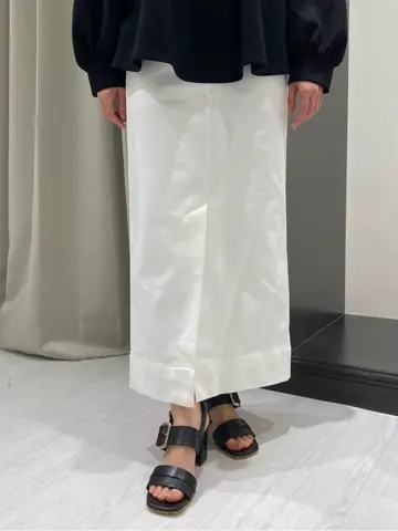 GRACE CONTINENTAL Abe コーディネート画像