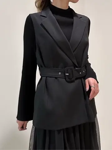 GRACE CONTINENTAL FUKUSHIMA YURIE コーディネート画像