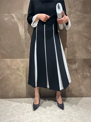 GRACE CONTINENTAL 穐山　香織 コーディネート画像