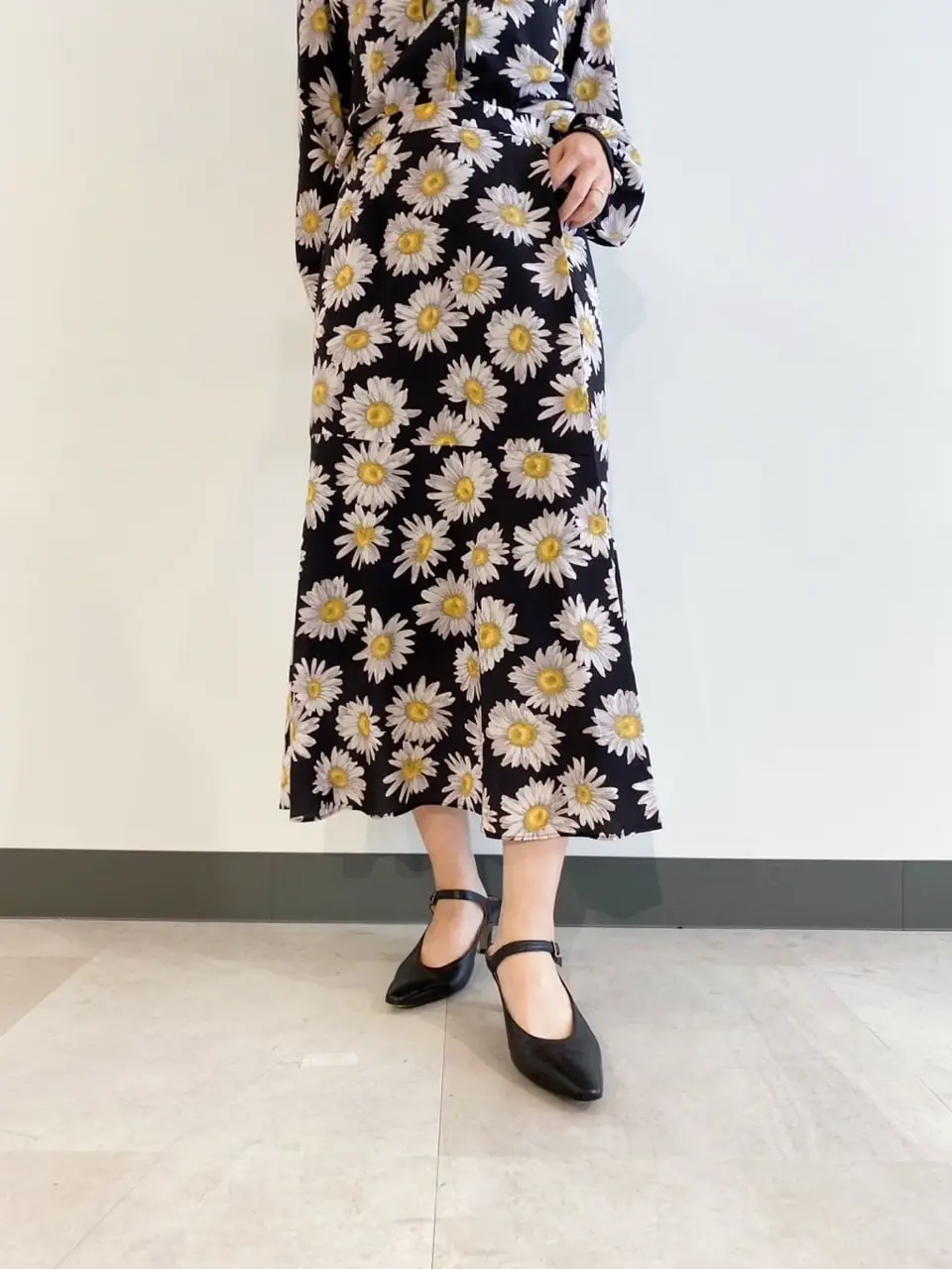 GRACE CONTINENTAL 古川温子 コーディネート画像