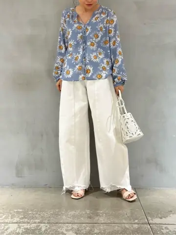 GRACE CONTINENTAL 穐山　香織 コーディネート画像