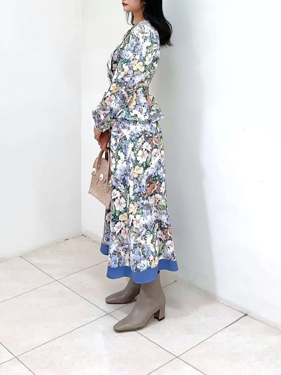 GRACE CONTINENTAL MORITA AI コーディネート画像