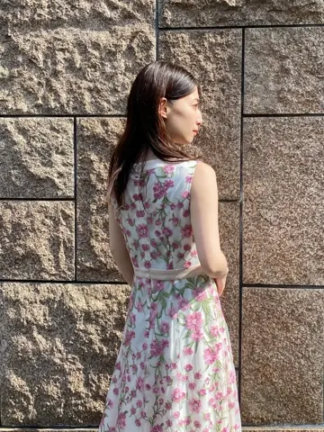 GRACE CONTINENTAL 青木育日 コーディネート画像