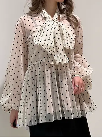 GRACE CONTINENTAL FUKUSHIMA YURIE コーディネート画像