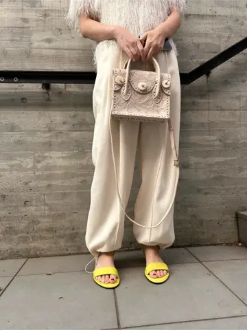 GRACE CONTINENTAL 佐藤　優里香 コーディネート画像