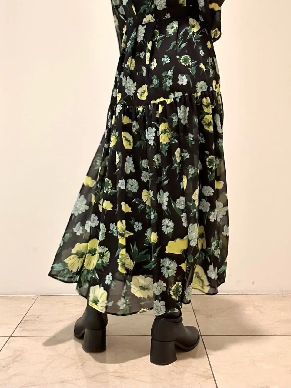 GRACE CONTINENTAL FUKUSHIMA YURIE コーディネート画像