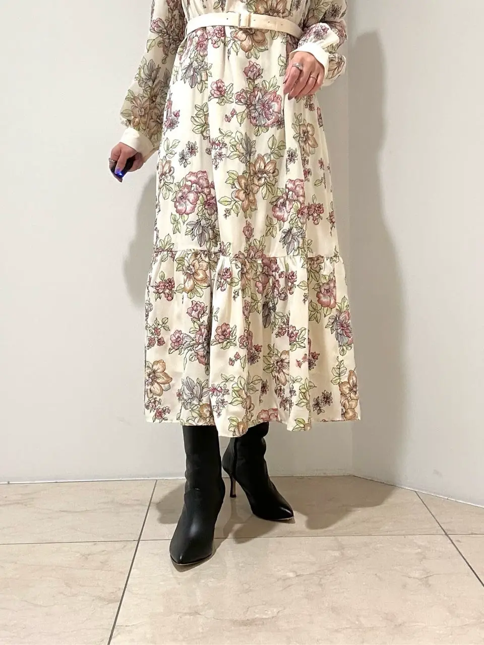 GRACE CONTINENTAL FUKUSHIMA YURIE コーディネート画像