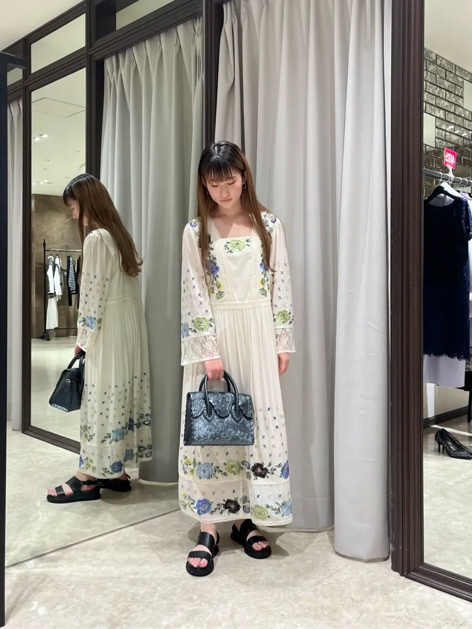 GRACE CONTINENTAL Machi コーディネート画像