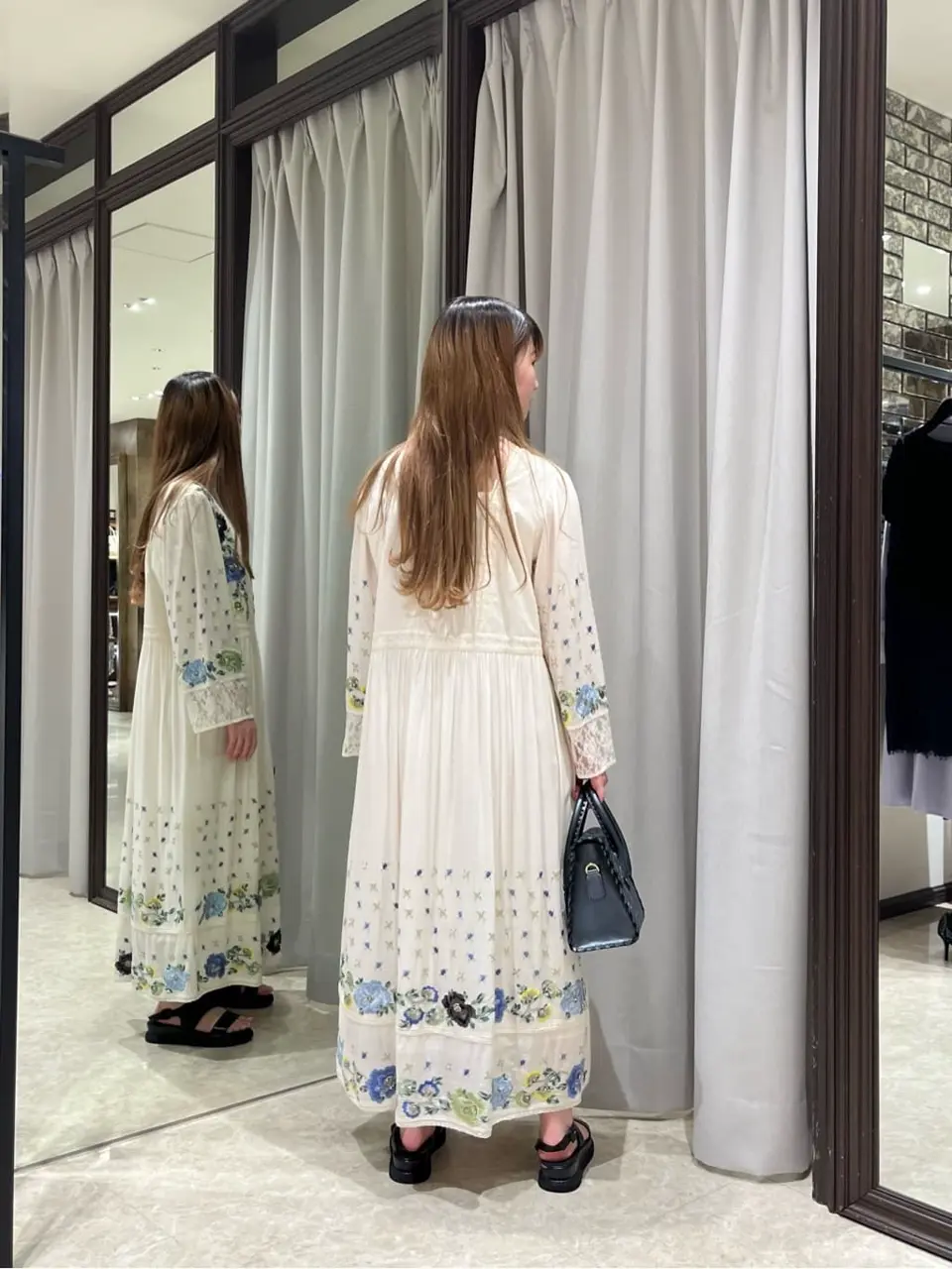 GRACE CONTINENTAL Machi コーディネート画像