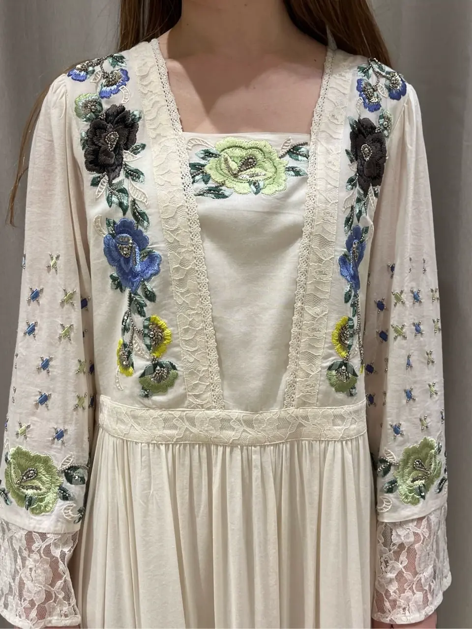 GRACE CONTINENTAL Machi コーディネート画像