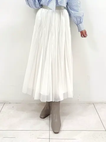 GRACE CONTINENTAL MORITA AI コーディネート画像