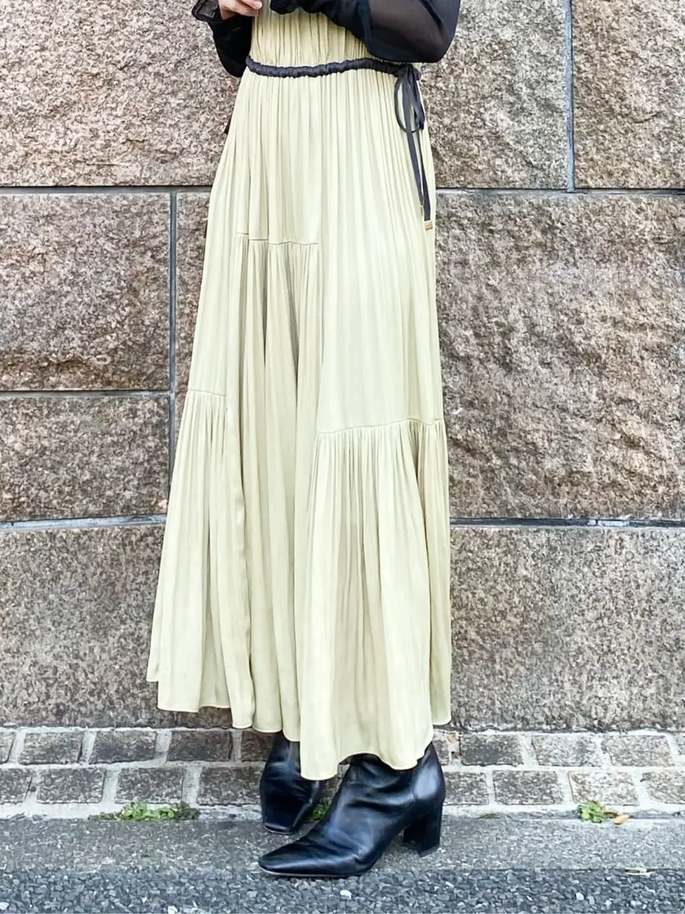 GRACE CONTINENTAL 古川温子 コーディネート画像