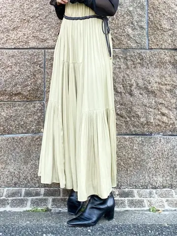 GRACE CONTINENTAL 古川温子 コーディネート画像