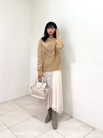 GRACE CONTINENTAL MORITA AI コーディネート画像