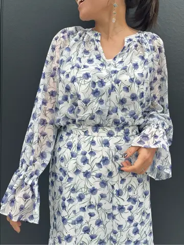 GRACE CONTINENTAL 穐山　香織 コーディネート画像