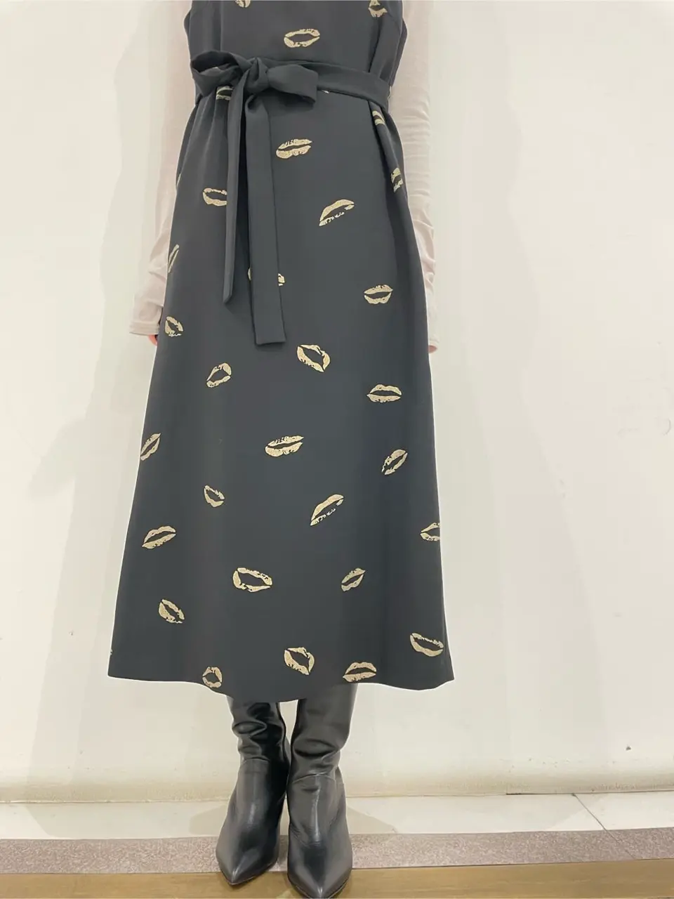 GRACE CONTINENTAL minami コーディネート画像