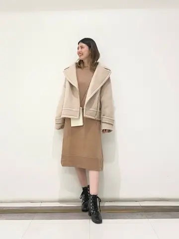 GRACE CONTINENTAL minami コーディネート画像