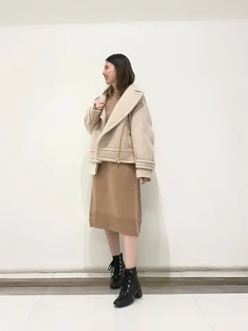 GRACE CONTINENTAL minami コーディネート画像