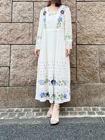 GRACE CONTINENTAL 古川温子 コーディネート画像