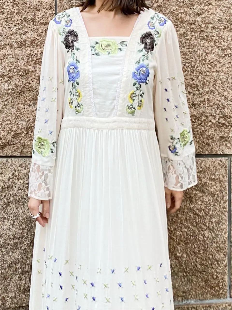 GRACE CONTINENTAL 古川温子 コーディネート画像