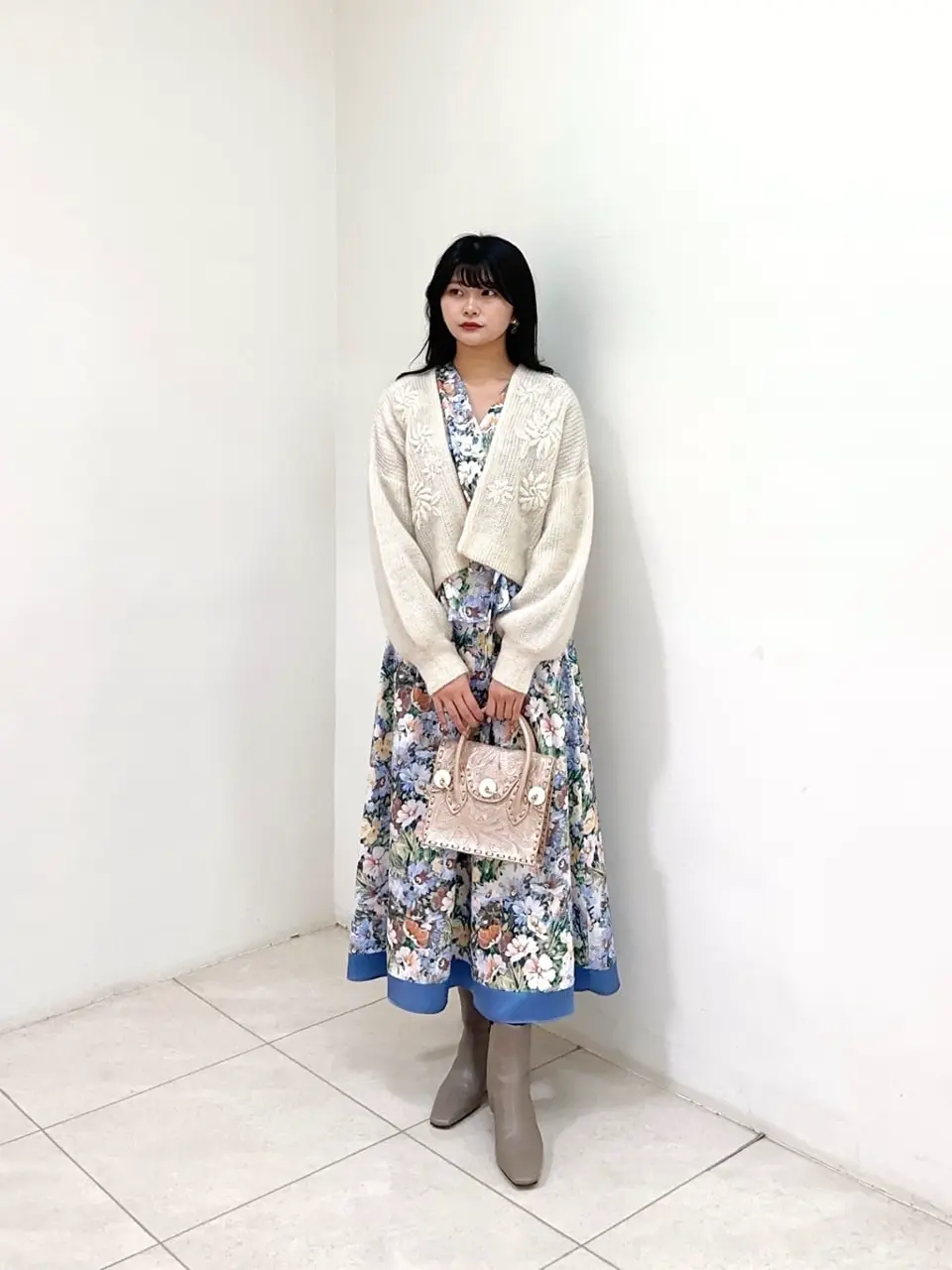 GRACE CONTINENTAL MORITA AI コーディネート画像