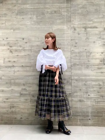 GRACE CONTINENTAL 古川温子 コーディネート画像