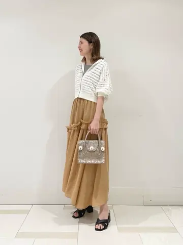 GRACE CONTINENTAL minami コーディネート画像