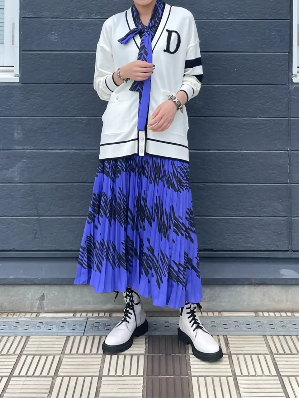 GRACE CONTINENTAL yoshi コーディネート画像