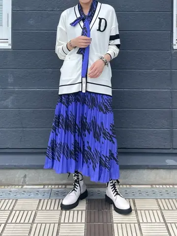 GRACE CONTINENTAL yoshi コーディネート画像