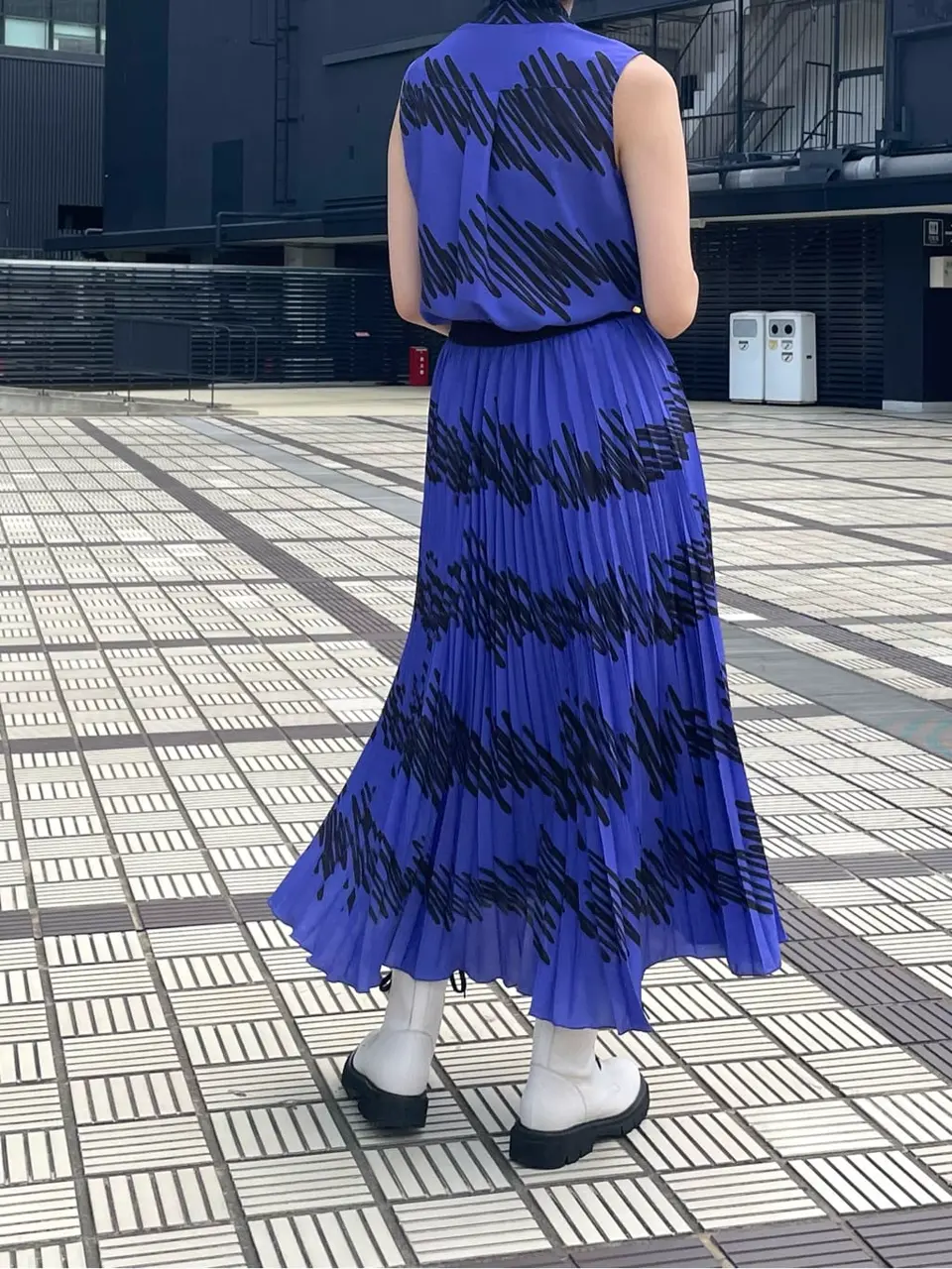 GRACE CONTINENTAL yoshi コーディネート画像