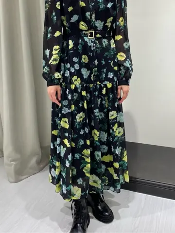 GRACE CONTINENTAL Abe コーディネート画像