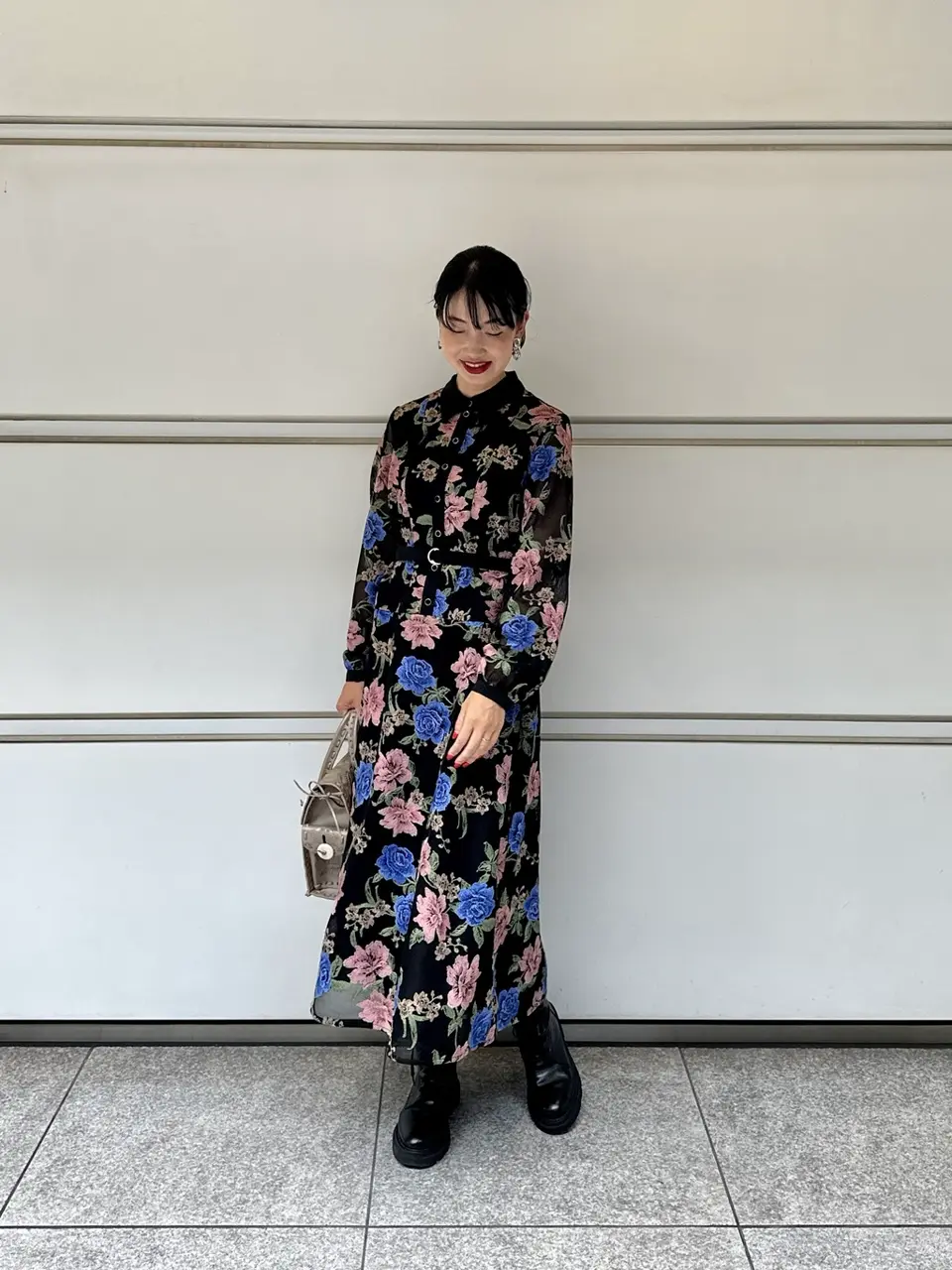  尾田亜沙美 コーディネート画像