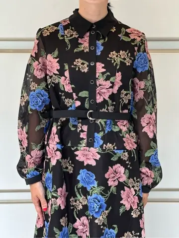 GRACE CONTINENTAL 尾田亜沙美 コーディネート画像