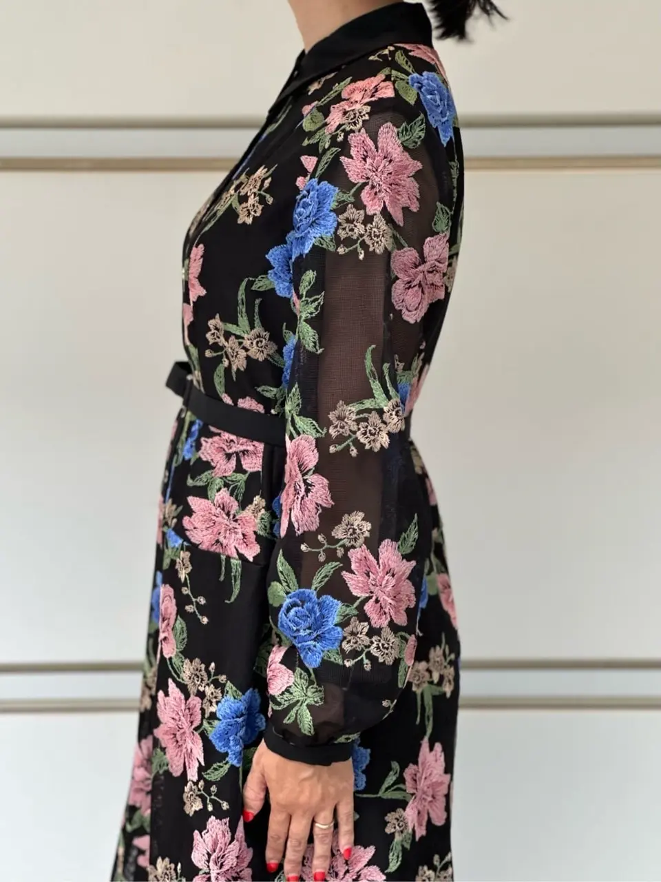 GRACE CONTINENTAL 尾田亜沙美 コーディネート画像