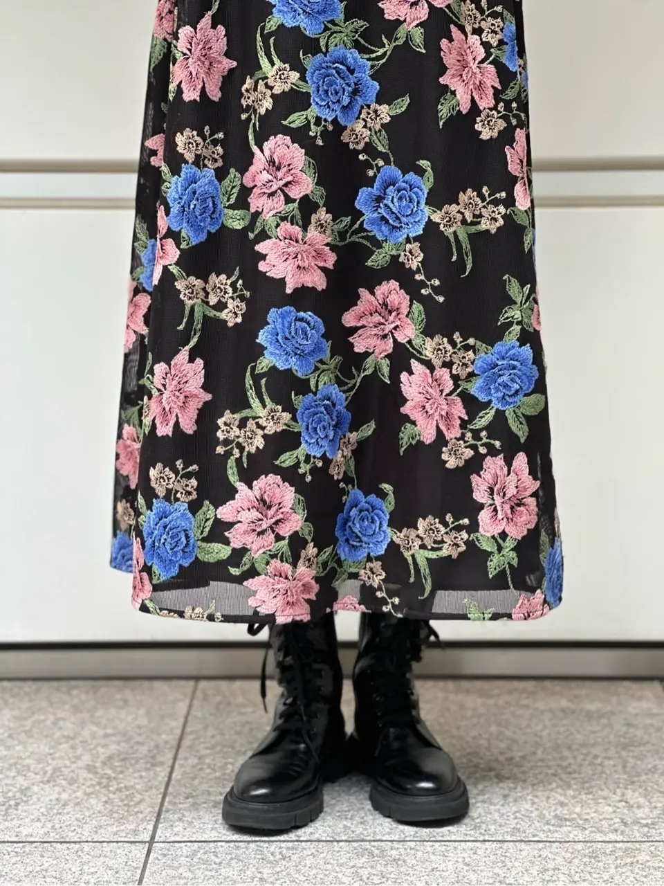 GRACE CONTINENTAL 尾田亜沙美 コーディネート画像