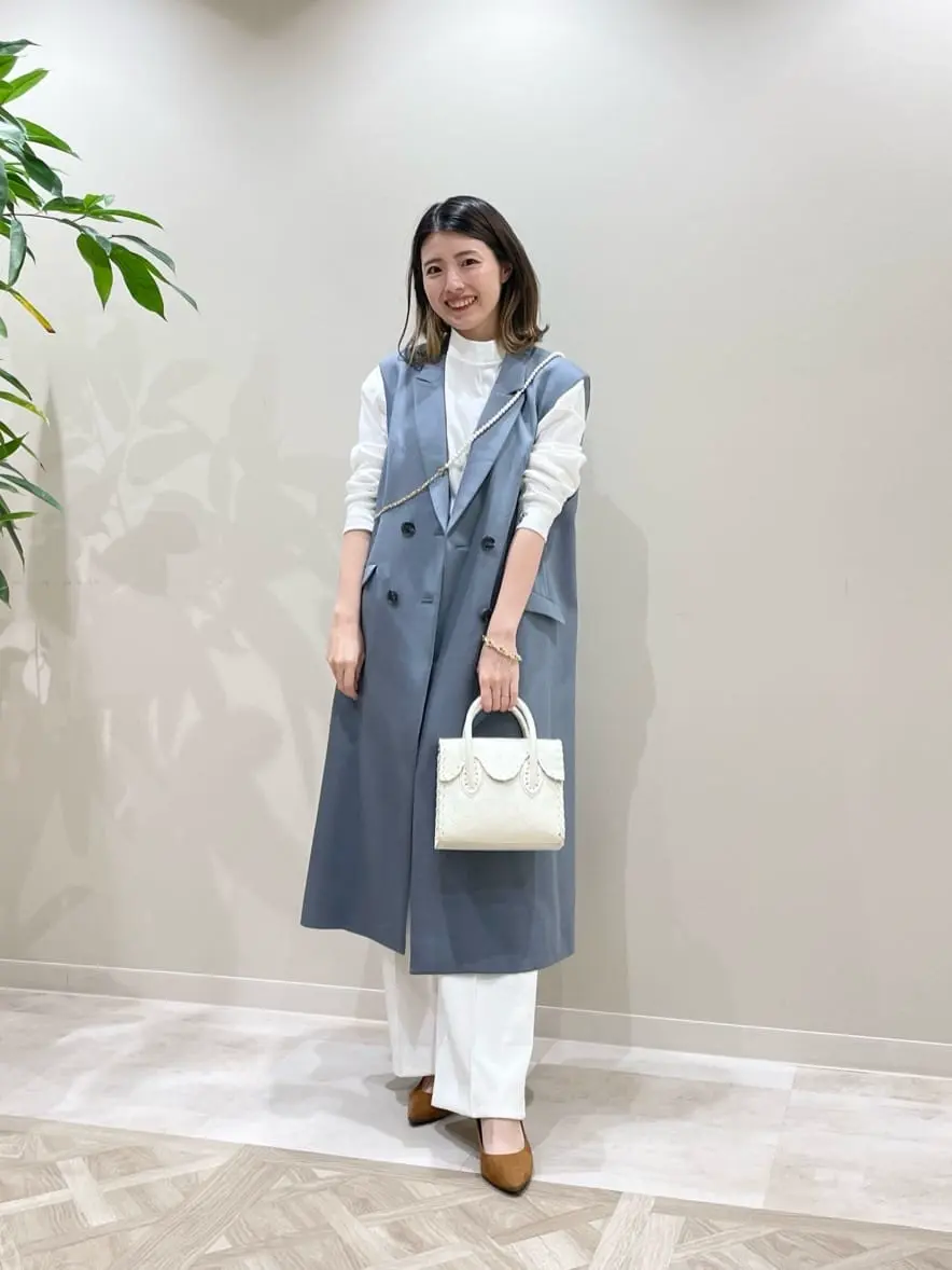 GRACE CONTINENTAL minami コーディネート画像