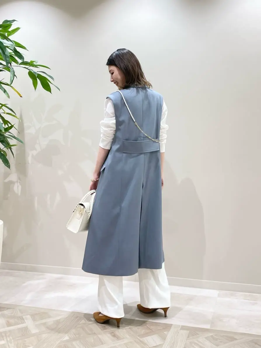 GRACE CONTINENTAL minami コーディネート画像