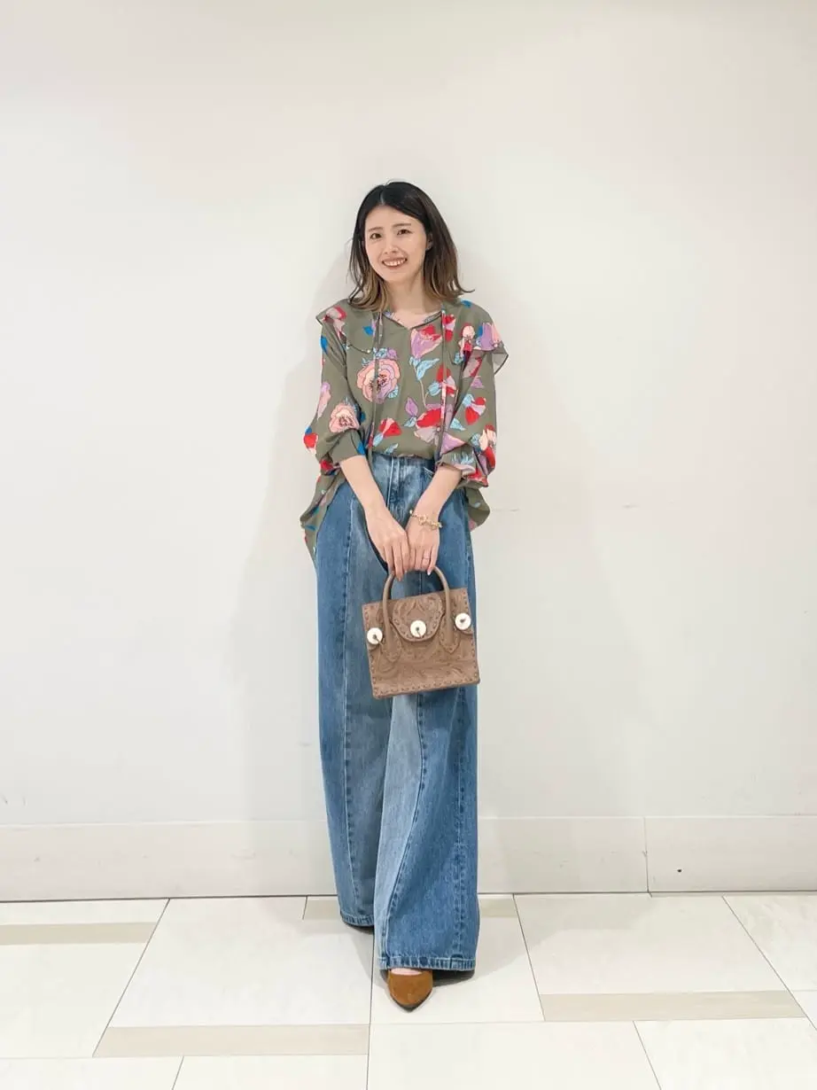 GRACE CONTINENTAL minami コーディネート画像