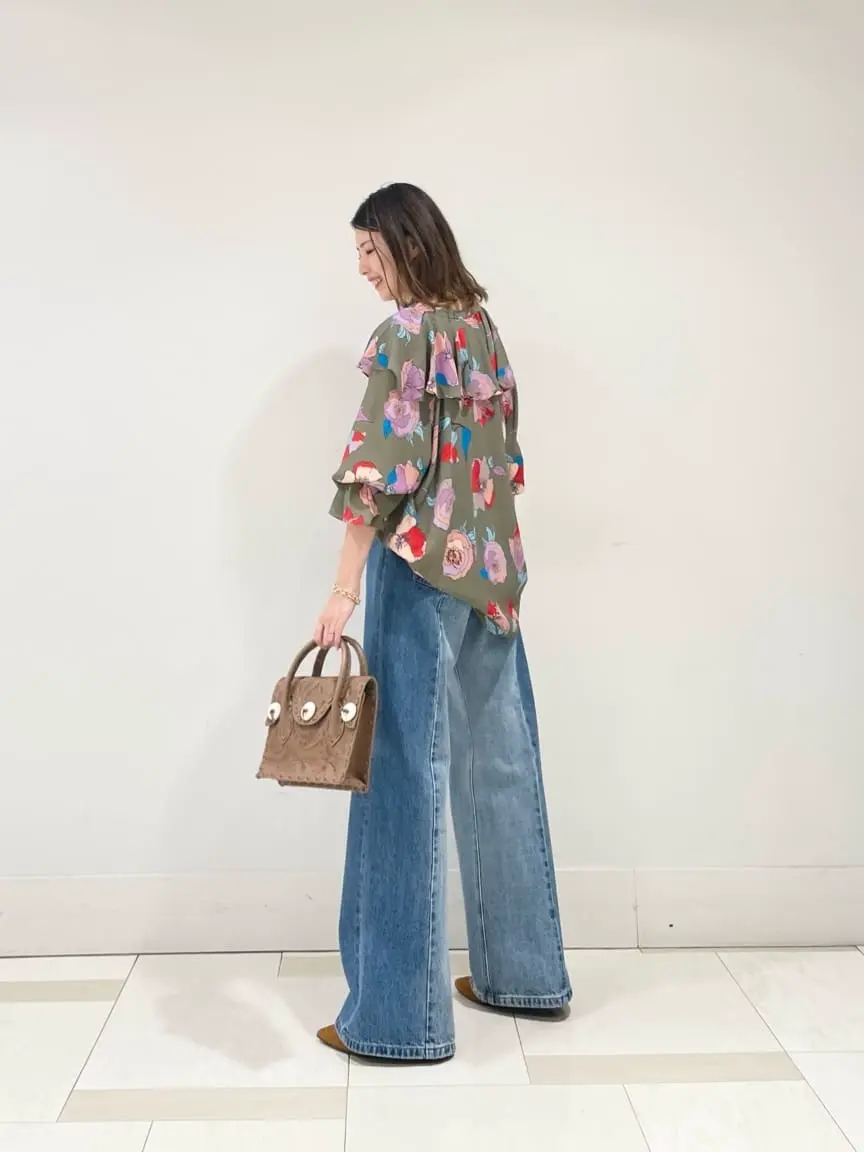 GRACE CONTINENTAL minami コーディネート画像