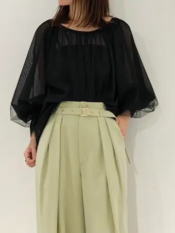 GRACE CONTINENTAL 古川温子 コーディネート画像