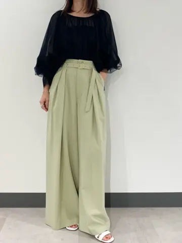 GRACE CONTINENTAL 古川温子 コーディネート画像