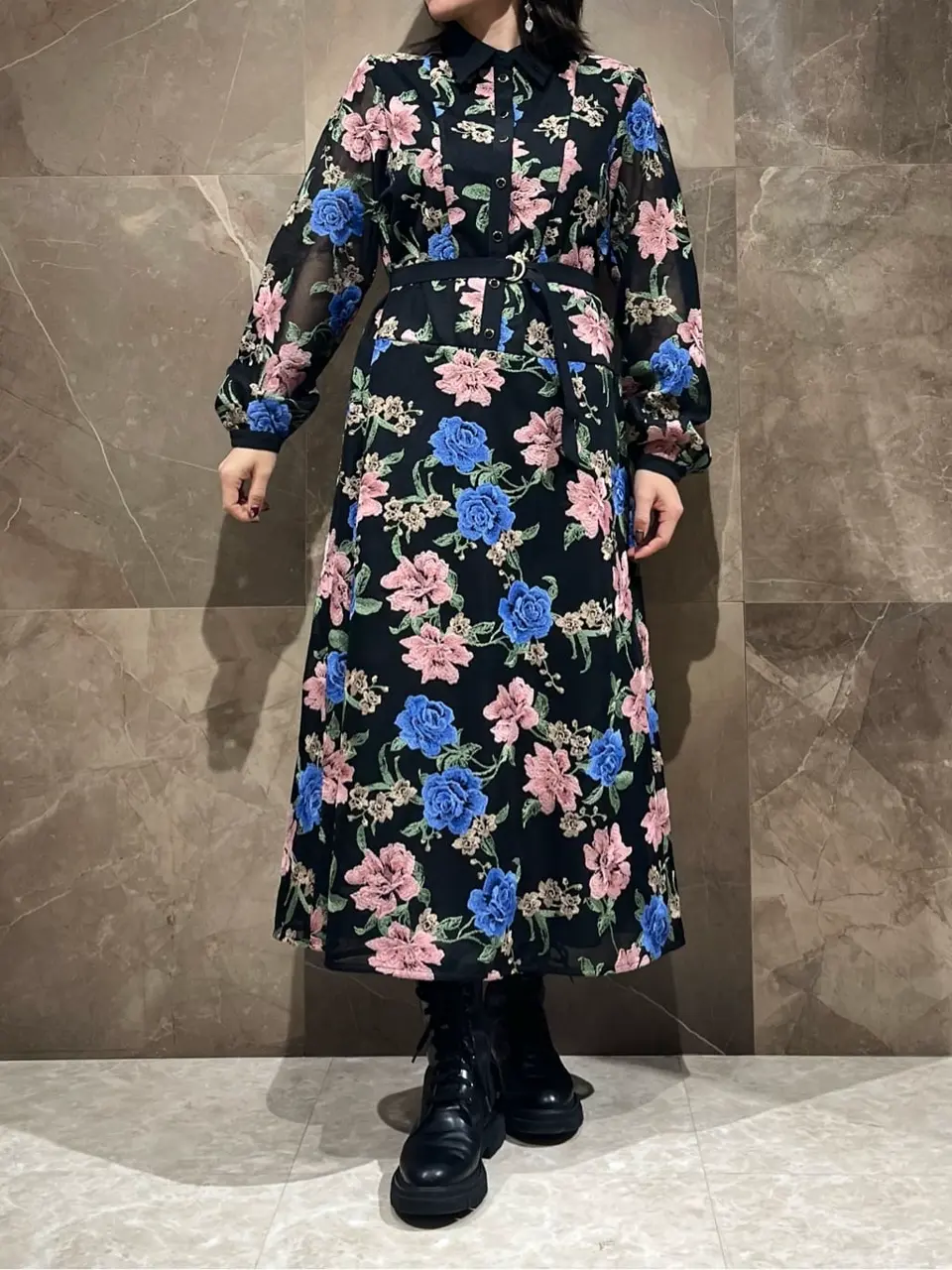 GRACE CONTINENTAL 穐山　香織 コーディネート画像