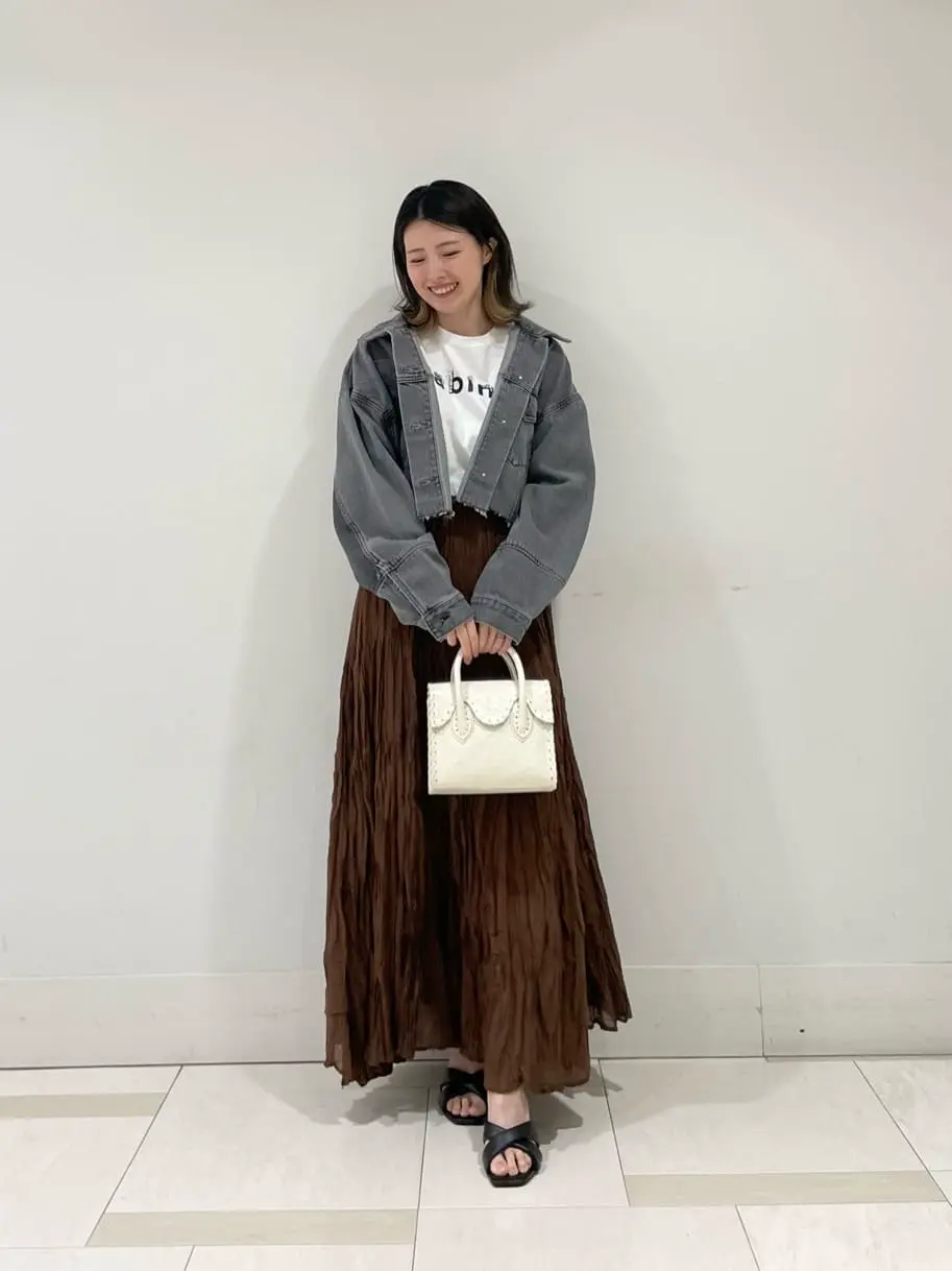 GRACE CONTINENTAL minami コーディネート画像