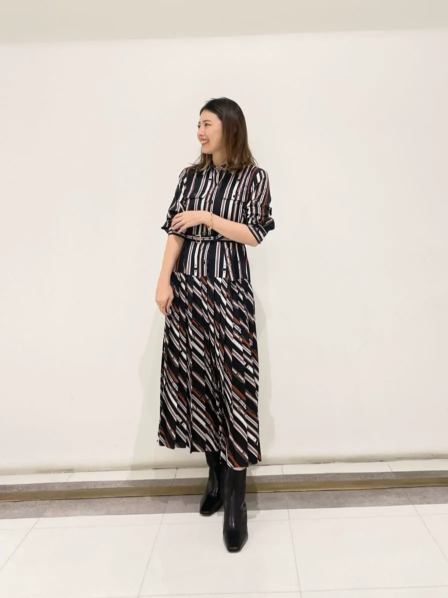 GRACE CONTINENTAL minami コーディネート画像