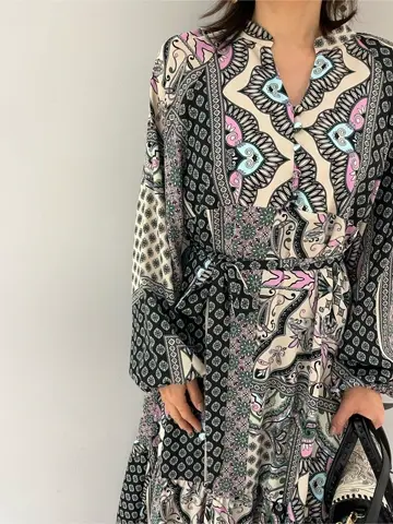 GRACE CONTINENTAL 穐山　香織 コーディネート画像