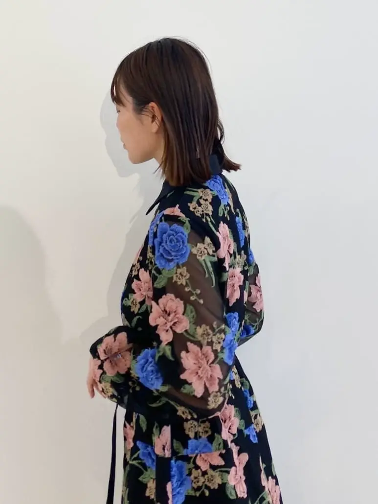 GRACE CONTINENTAL 古川温子 コーディネート画像