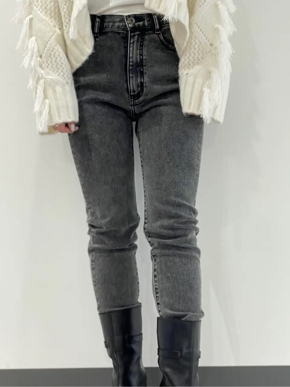 GRACE CONTINENTAL Yuuki NOZAWA コーディネート画像