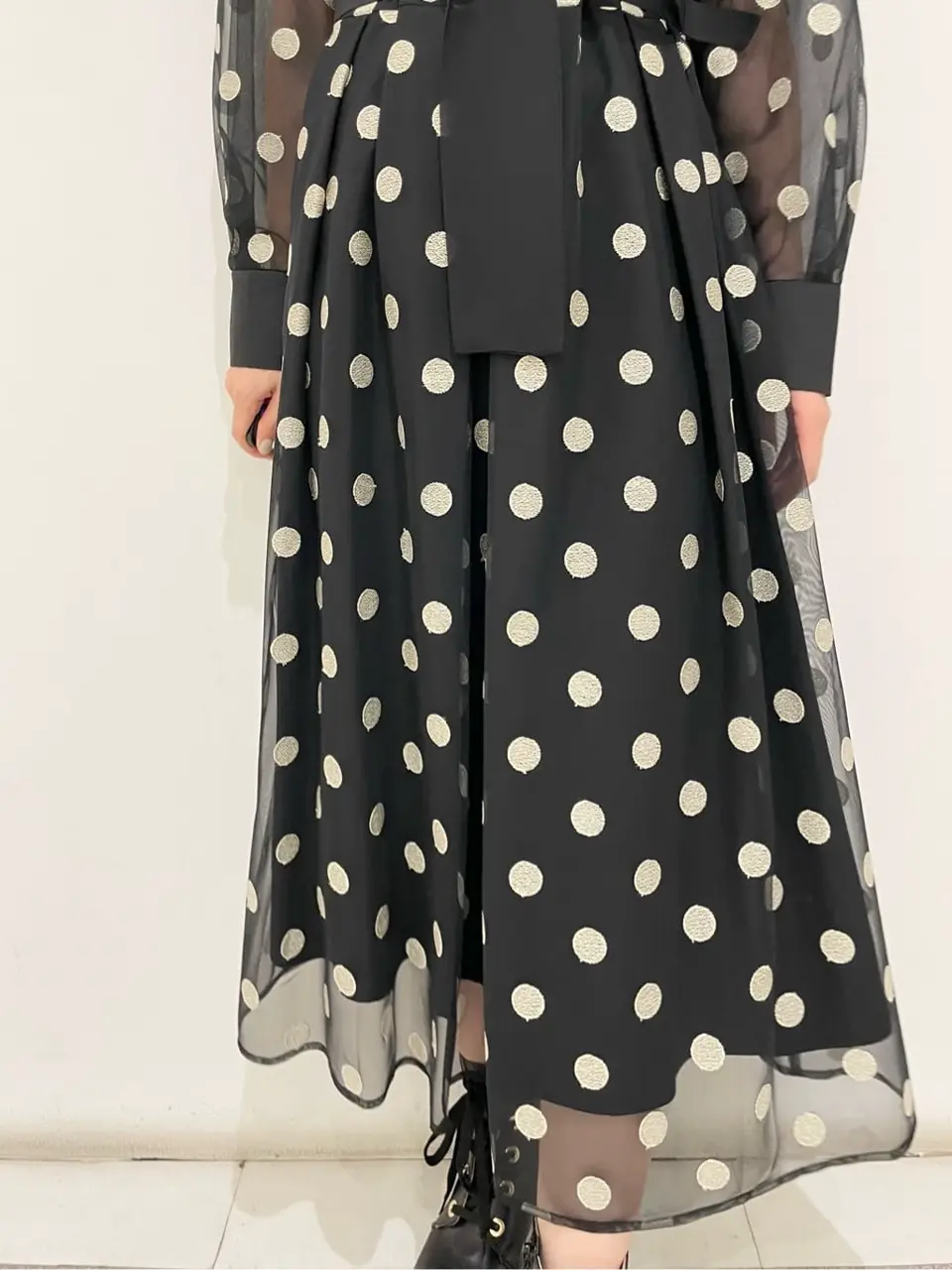 GRACE CONTINENTAL minami コーディネート画像