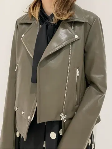 GRACE CONTINENTAL minami コーディネート画像