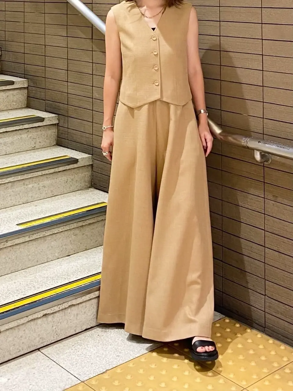 GRACE CONTINENTAL 古川温子 コーディネート画像